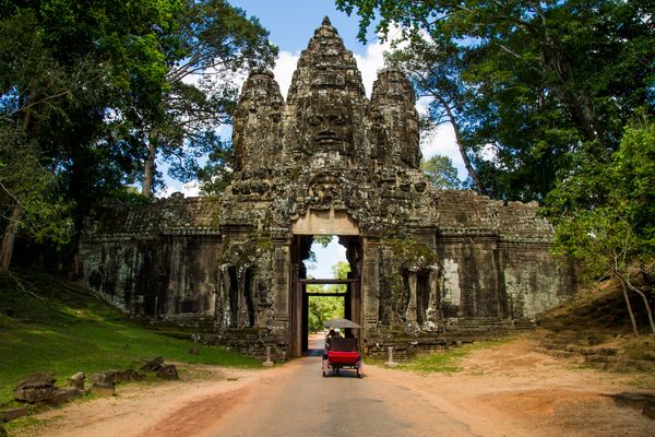 Immersion au Cambodge 12J/09N – 2025