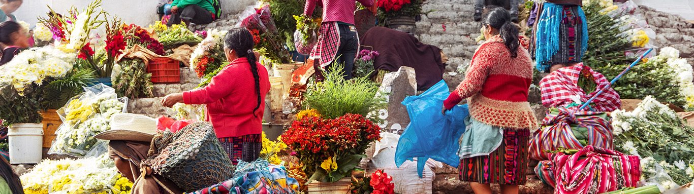 Chichicastenango, Flower Market and Church Santo Tomás, Guatema