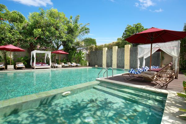 Duo 5* en villas avec piscine privée Senetan Villas et Lumbini Luxury Villas