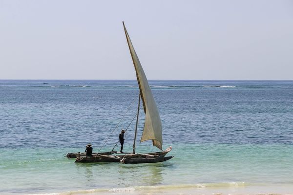 Merveilles du Kenya Mara & Balnéaire Plage de Diani en Rendez-vous sur place 10J/09N – 2026 – Limité à 6 pers./véhicule